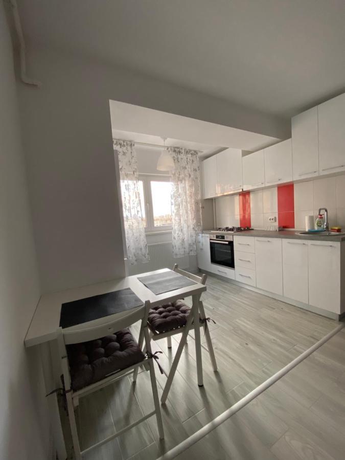 Apartamento Zian Flat Bucarest Exterior foto